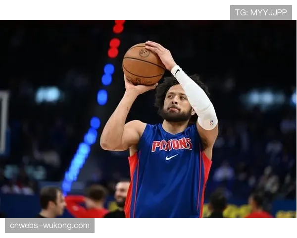 活塞与马刺比赛中康宁汉姆用柔道动作放倒对手引发冲突